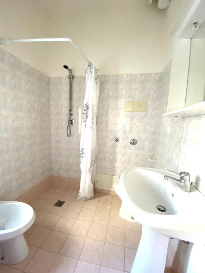 Euroresidence - Piazza Mazzini- 30 Mt Dal Mare - Immobil Relax Lido di Jesolo Bagian luar foto